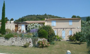 Les Hauts de Vaugines entre Lourmarin et Cucuron